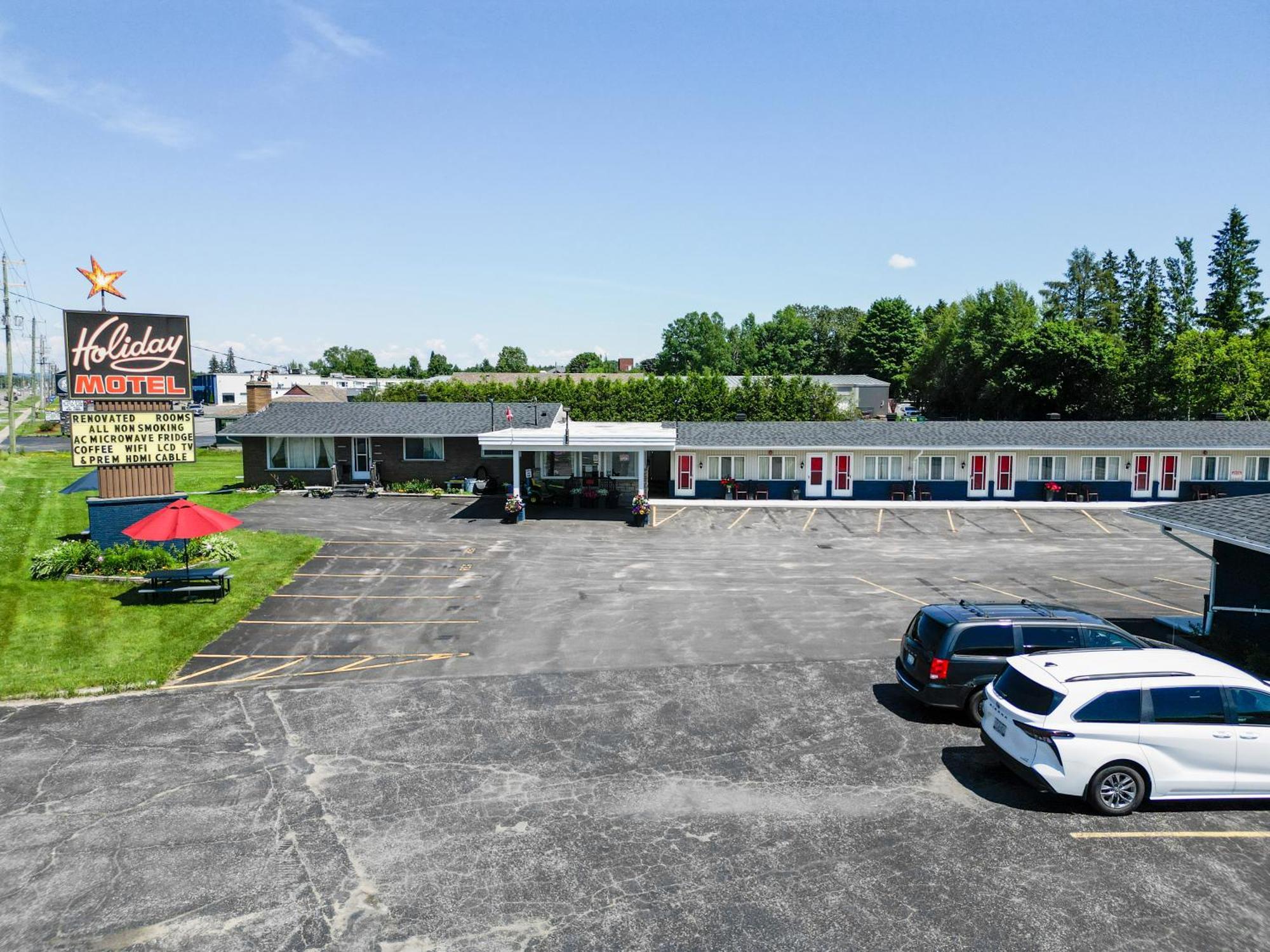 Holiday Motel Sault Ste. Marie Bagian luar foto